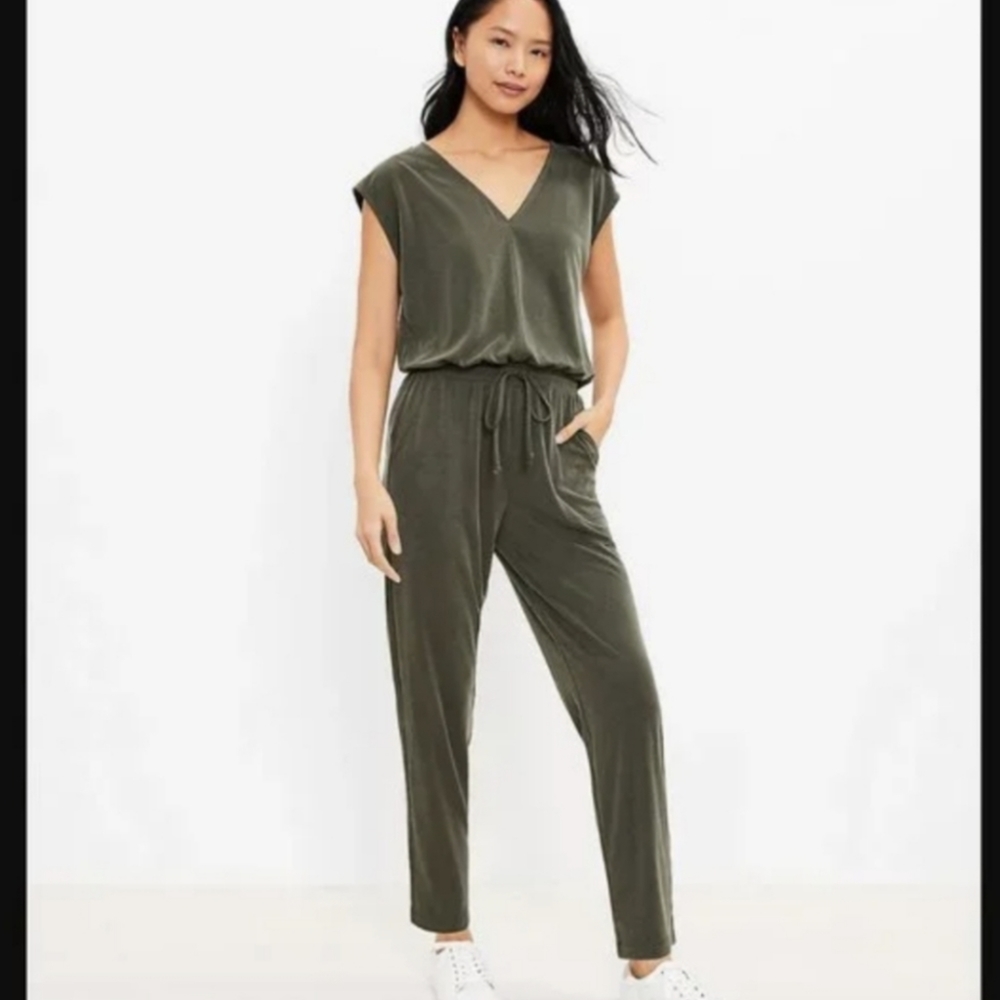 Lou & Grey Olive Green Jumpsuit with Pockets